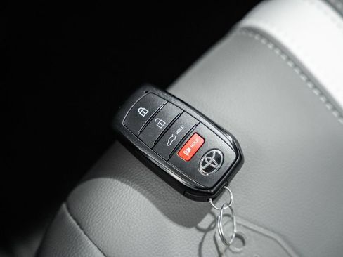 New 2026 Toyota Camry SE FWD image 42