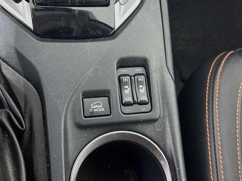 Used 2018 Subaru Crosstrek 2.0i Limited image 11