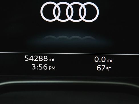 Used 2023 Audi SQ5 Premium Plus w/ Premium Plus Package AWD/4WD image 28