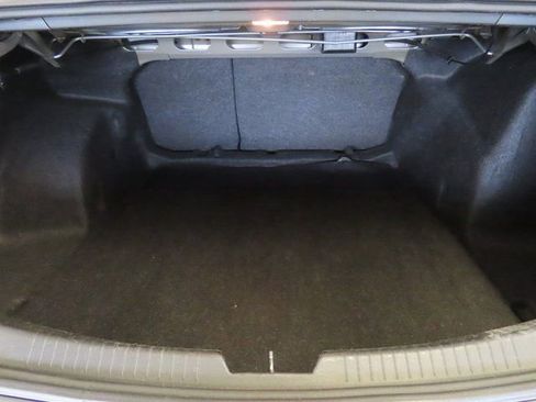 Used 2023 Chevrolet Malibu LT image 32