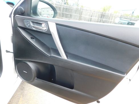 Used 2011 MAZDA MAZDA3 s Sport image 20