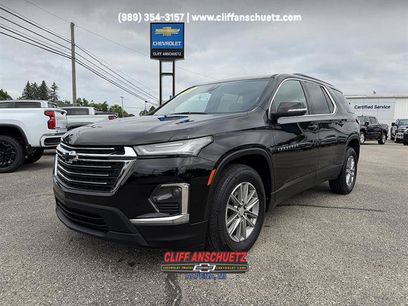 Used 2023 Chevrolet Traverse LT
