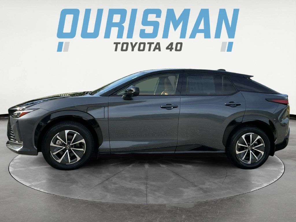 Used 2023 Lexus RZ 450e Premium w/ Technology Package AWD/4WD image 4