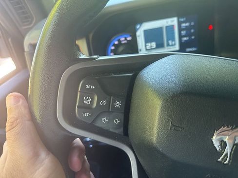 Used 2022 Ford Bronco Big Bend w/ Sasquatch Package AWD/4WD image 15