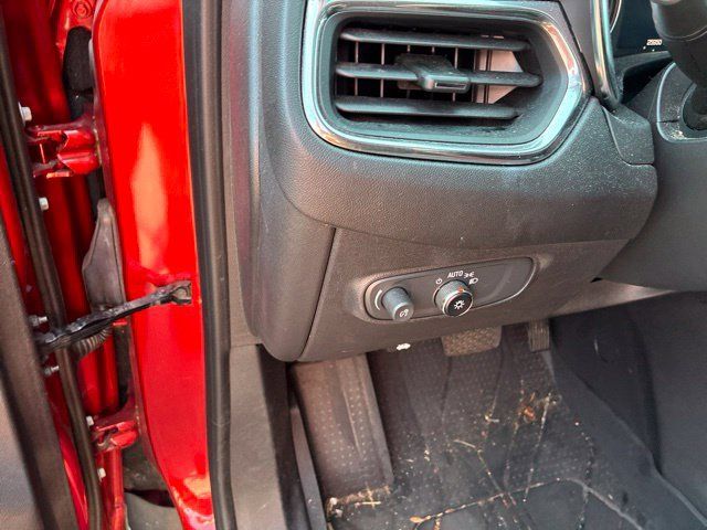 Used 2023 Chevrolet Equinox LT FWD image 17