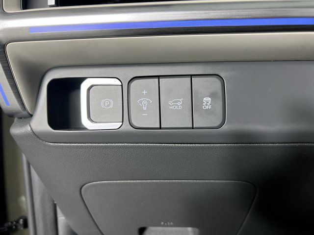 Used 2025 Hyundai Santa Fe Calligraphy AWD/4WD image 18