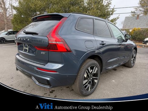 Used 2026 Volvo XC60 B5 Plus w/ Protection Package Premier image 8