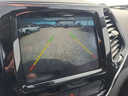 Used 2019 Jeep Cherokee Limited image 28