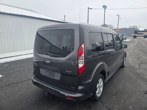 Used 2016 Ford Transit Connect XLT image 3