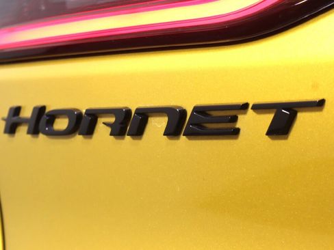 Used 2024 Dodge Hornet R/T Plus w/ Tech Pack Plus w/o Parking image 40