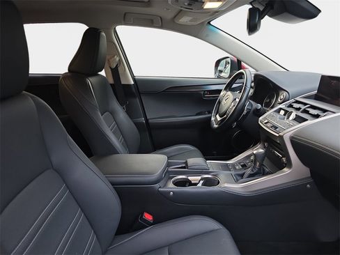 Used 2018 Lexus NX 300h AWD image 12