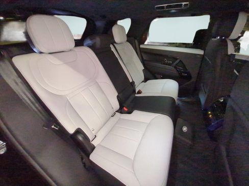 New 2027 Land Rover Range Rover Sport Dynamic SE AWD/4WD image 29