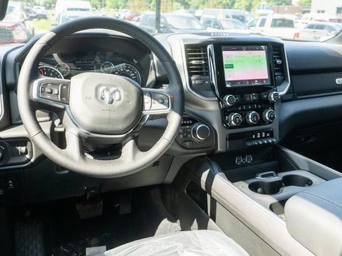 New 2026 RAM 1500 4x4 Crew Cab image 10