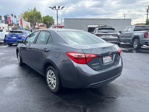 Used 2018 Toyota Corolla LE FWD image 6