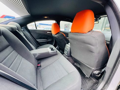 Used 2014 Dodge Charger R/T image 19