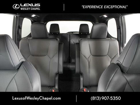 New 2026 Lexus TX 500h AWD image 9