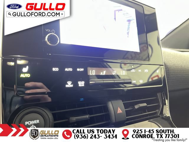 Used 2023 Subaru Solterra AWD image 26