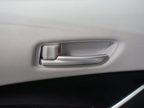 Used 2024 Toyota Corolla SE FWD image 32