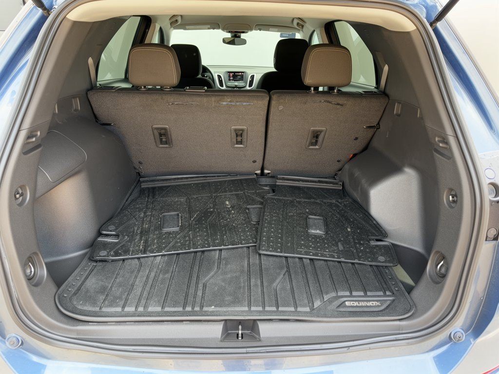 Used 2024 Chevrolet Equinox LS w/ LS Convenience Package FWD image 28