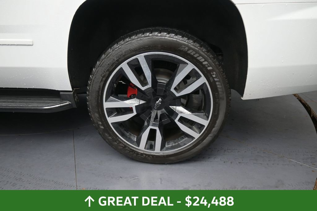 Used 2018 Chevrolet Tahoe Premier w/ RST 6.2L Performance Edition AWD/4WD image 13