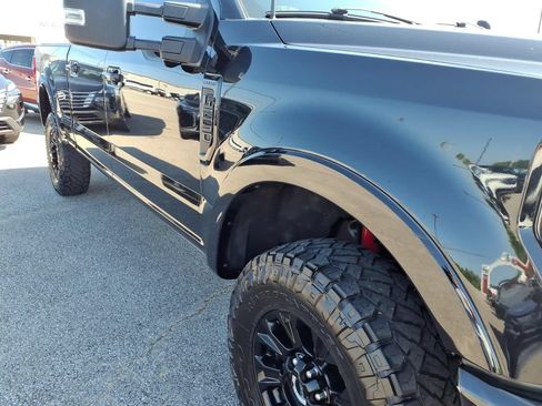 Used 2022 Ford F250 Lariat w/ Tremor Off-Road Package AWD/4WD image 23
