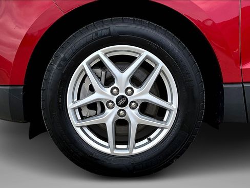 Used 2023 Ford Edge SEL image 9