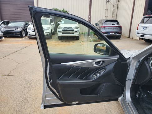 Used 2014 INFINITI Q50 Premium w/ Navigation Package AWD/4WD image 21