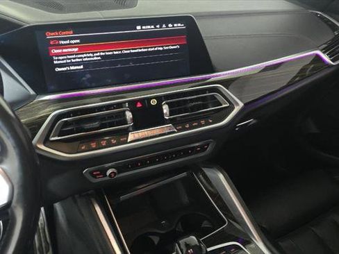 Used 2021 BMW X6 xDrive40i w/ M Sport Package AWD/4WD image 14