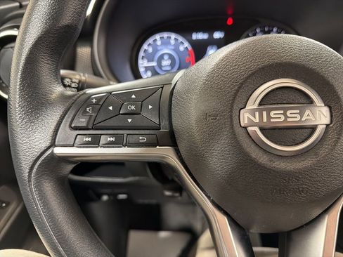 Used 2023 Nissan Kicks SV image 24