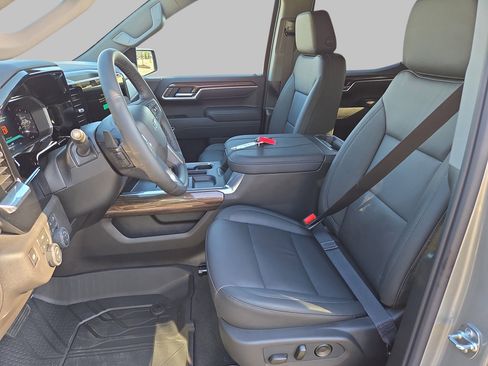 New 2026 Chevrolet Silverado 1500 RST w/ RST All Star Premium Package image 14