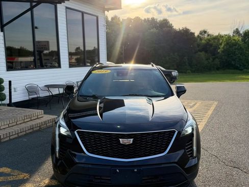 Used 2019 Cadillac XT4 Sport AWD/4WD image 2