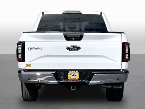 Used 2017 Ford F150 XLT w/ Equipment Group 302A Luxury image 4