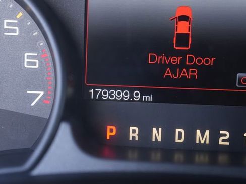 Used 2014 Ford F150 Raptor w/ Equipment Group 801A Luxury image 26