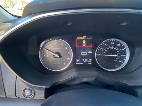 Used 2018 Subaru Crosstrek 2.0i Limited image 28