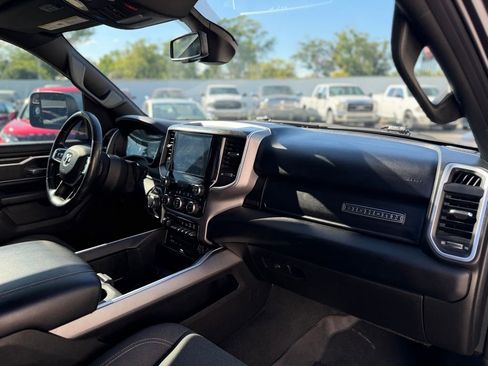 Used 2019 RAM 1500 Big Horn RWD image 18
