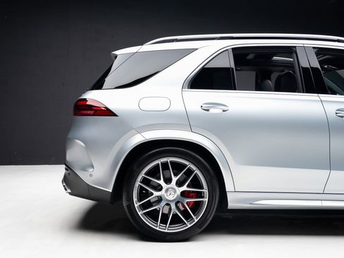 Used 2024 Mercedes-Benz GLE 63 AMG S image 39