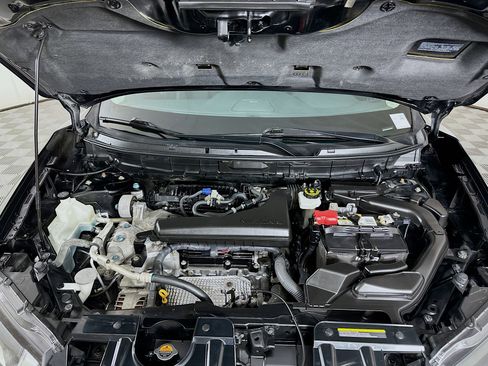 Used 2017 Nissan Rogue SL w/ SL Premium Package image 35