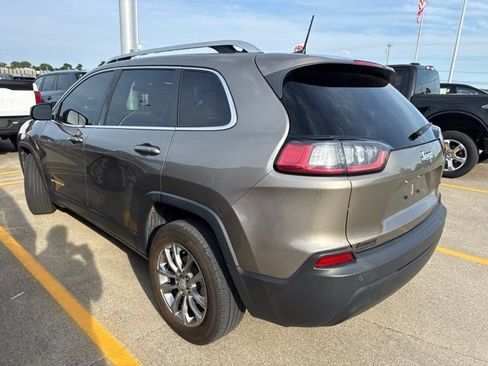 Used 2020 Jeep Cherokee Latitude Plus FWD image 6