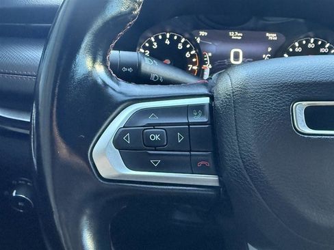 Used 2022 Jeep Compass Trailhawk w/ Trailhawk Convenience Group AWD/4WD image 25
