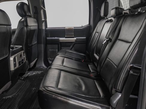 Used 2019 Ford F250 Lariat w/ Lariat Ultimate Package AWD/4WD image 39