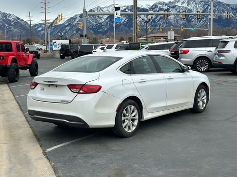 Used 2015 Chrysler 200 C image 2