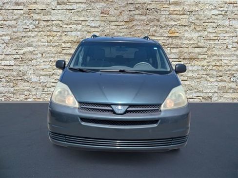 Used 2005 Toyota Sienna LE FWD image 3