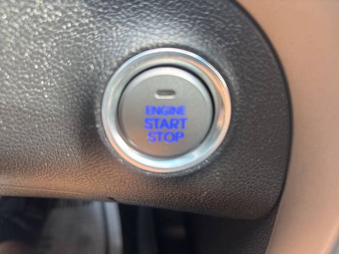 Used 2016 Hyundai Elantra Value Edition FWD image 25
