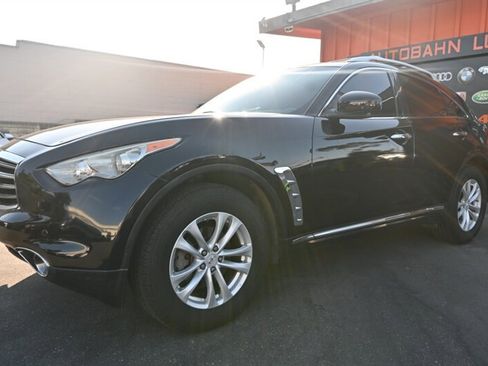 Used 2012 INFINITI FX35 2WD w/ Premium Pkg image 6