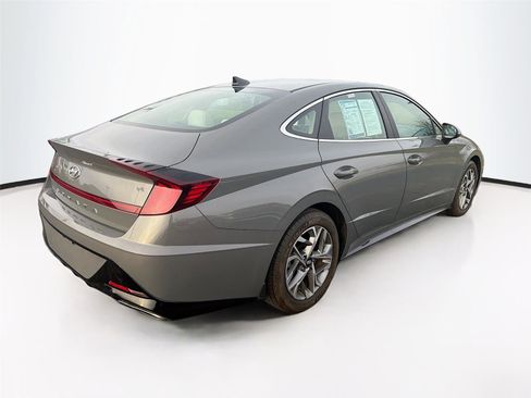 Used 2022 Hyundai Sonata SEL image 7
