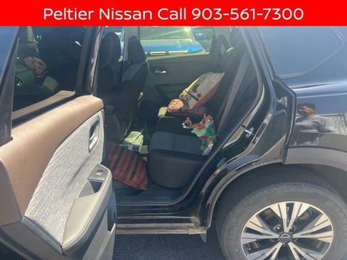 Certified 2023 Nissan Rogue SV image 14