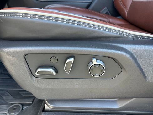 Certified 2024 GMC Sierra 2500 Denali Ultimate AWD/4WD image 59