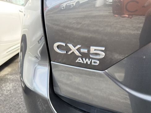 Used 2023 MAZDA CX-5 AWD 2.5 S w/ Premium Package image 9