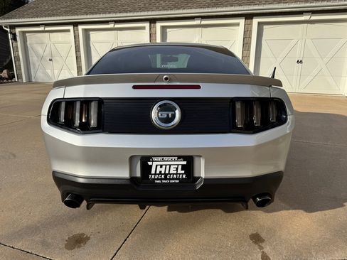Used 2011 Ford Mustang GT Premium w/ Security Pkg image 5