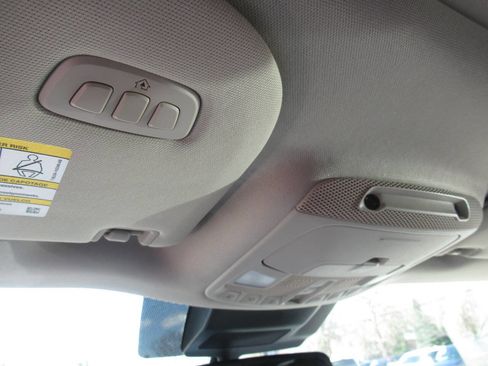 Used 2020 Ford Expedition Limited w/ Equipment Group 302A image 32